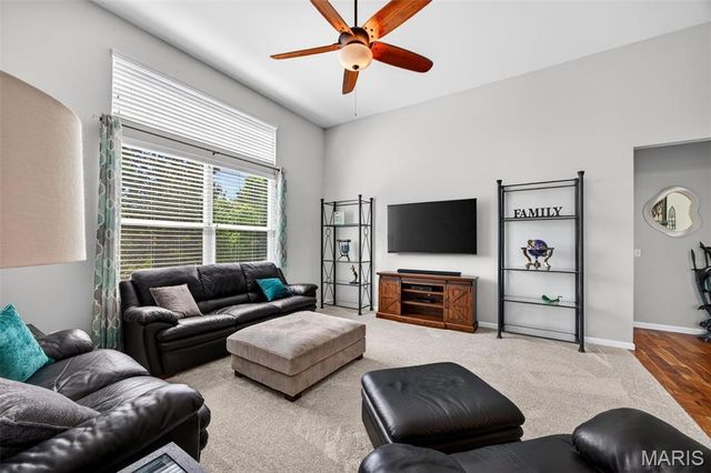 56 Fountain Valley Court, St Peters, MO 63376