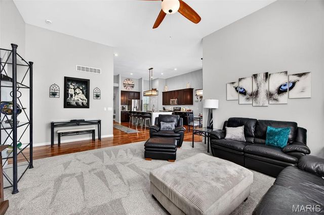 56 Fountain Valley Court, St Peters, MO 63376