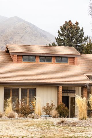 435 E 1000 N, Mapleton, UT 84664