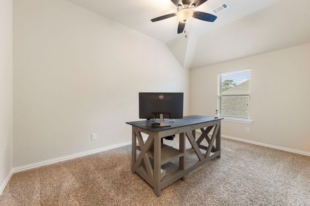 111 Haileys Run, Montgomery, TX 77316