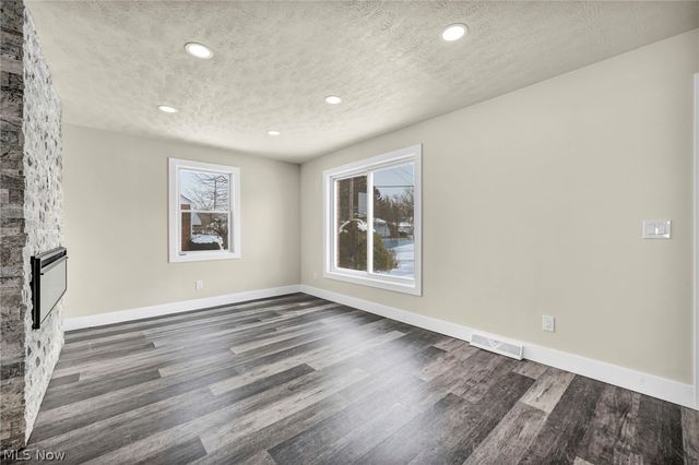 20261 Fuller Avenue, Euclid, OH 44123