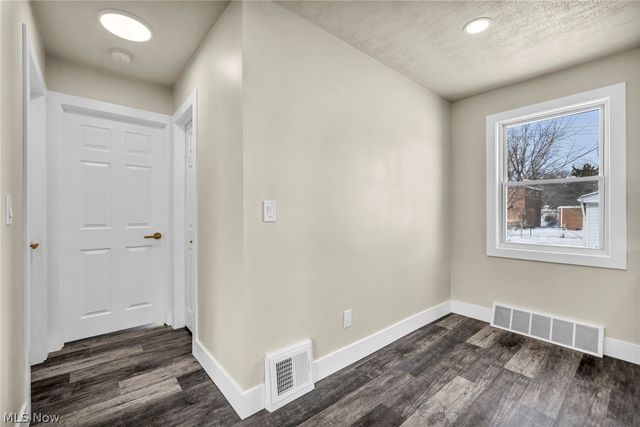 20261 Fuller Avenue, Euclid, OH 44123