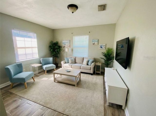 4114 W CASS STREET, Tampa, FL 33609