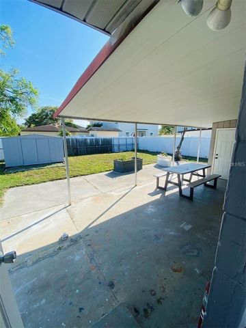 4114 W CASS STREET, Tampa, FL 33609