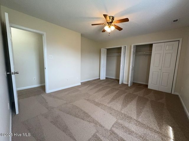 202 Dayrell Drive, Hubert, NC 28539