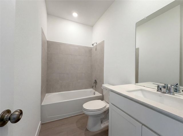 1964 Glacier Gorge Trail, Dayton, TX 77535