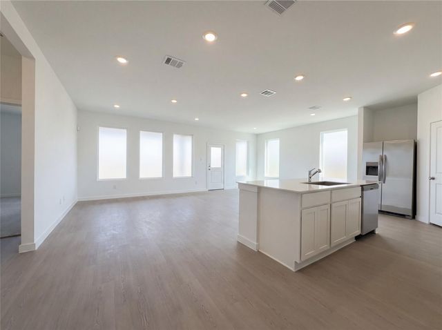 1964 Glacier Gorge Trail, Dayton, TX 77535