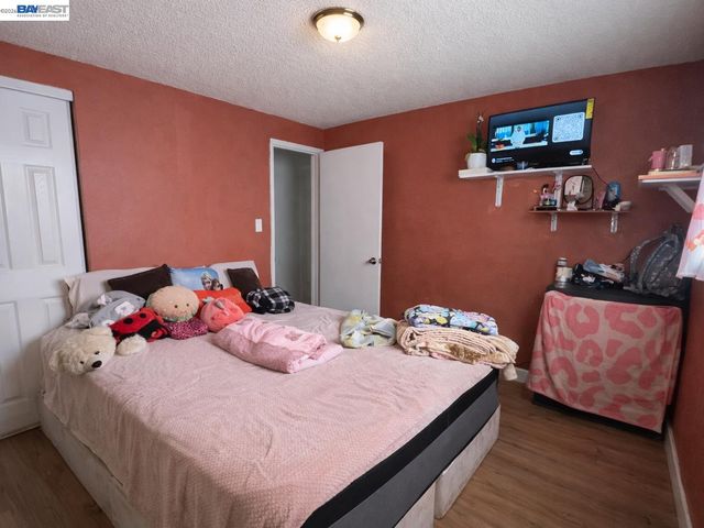 634 8TH St, Richmond, CA 94801