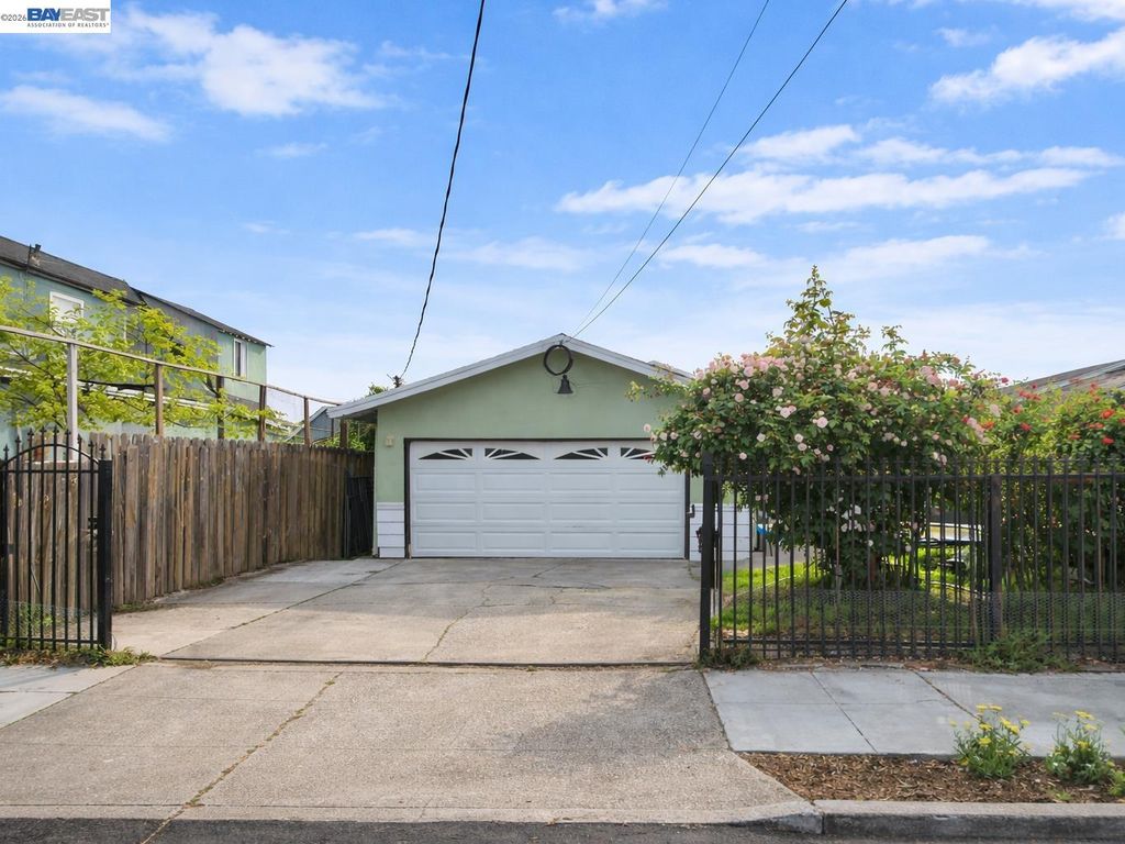 634 8TH St, Richmond, CA 94801