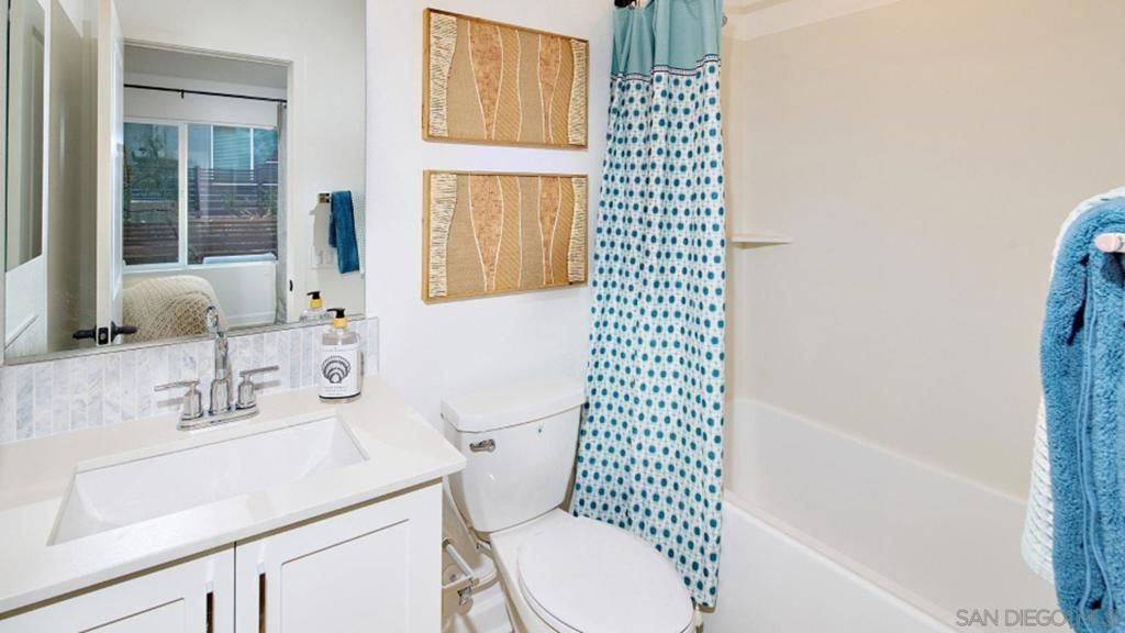 Image 12 of property listing at 14011 Lilah Lane, San Diego, CA 92128