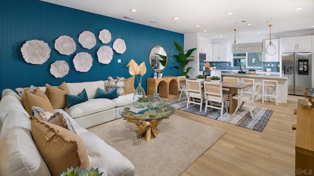 Image 7 of property listing at 14011 Lilah Lane, San Diego, CA 92128