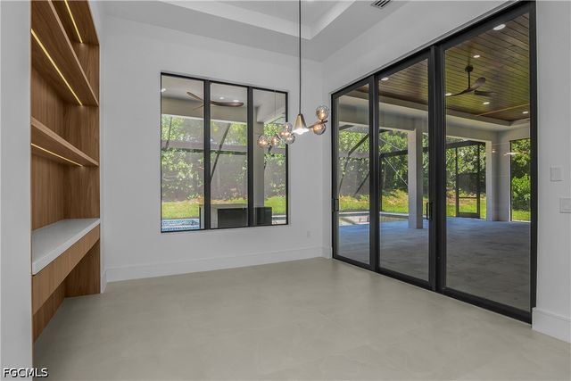 14318 Charthouse CIR, Naples, FL 34114