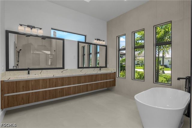 14318 Charthouse CIR, Naples, FL 34114
