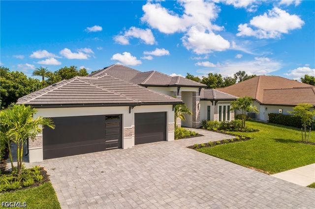 14318 Charthouse CIR, Naples, FL 34114