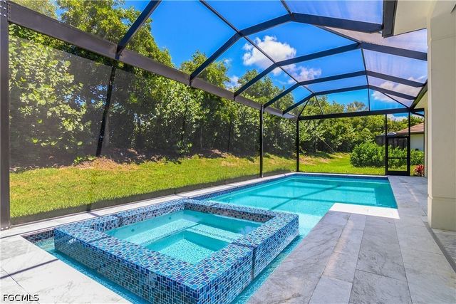 14318 Charthouse CIR, Naples, FL 34114