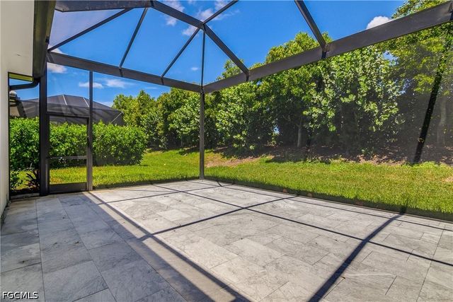 14318 Charthouse CIR, Naples, FL 34114