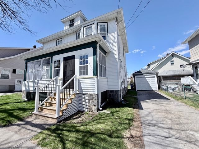 138 Davis St, Quincy, MA 02170