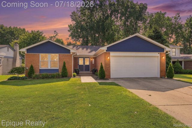 35226 Collingwood Drive, Sterling Heights, MI 48312