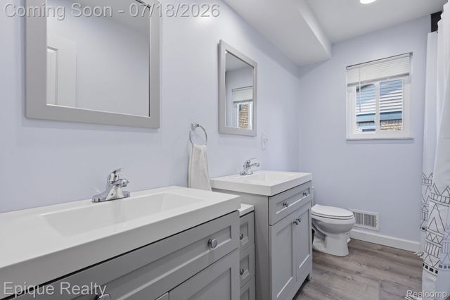 35226 Collingwood Drive, Sterling Heights, MI 48312