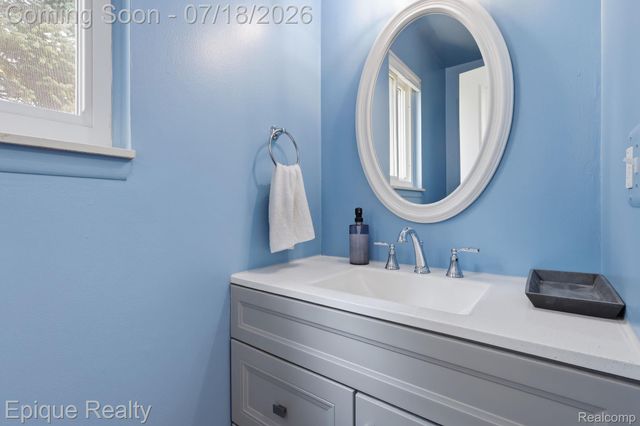 35226 Collingwood Drive, Sterling Heights, MI 48312