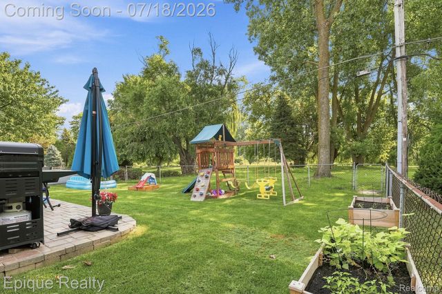 35226 Collingwood Drive, Sterling Heights, MI 48312
