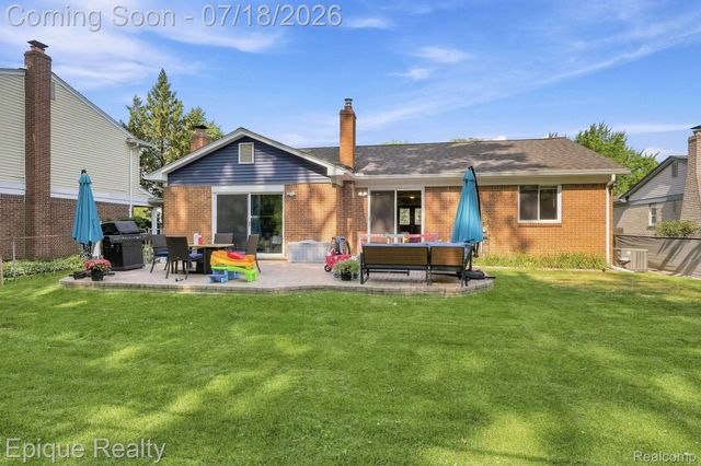 35226 Collingwood Drive, Sterling Heights, MI 48312