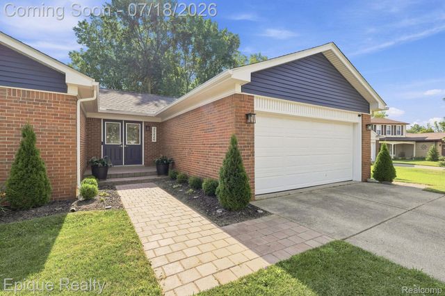 35226 Collingwood Drive, Sterling Heights, MI 48312