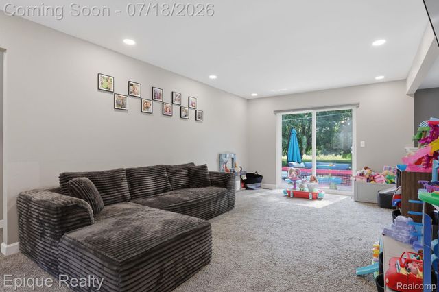 35226 Collingwood Drive, Sterling Heights, MI 48312