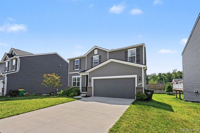 24461 Jade Drive, Farmington Hills, MI 48336
