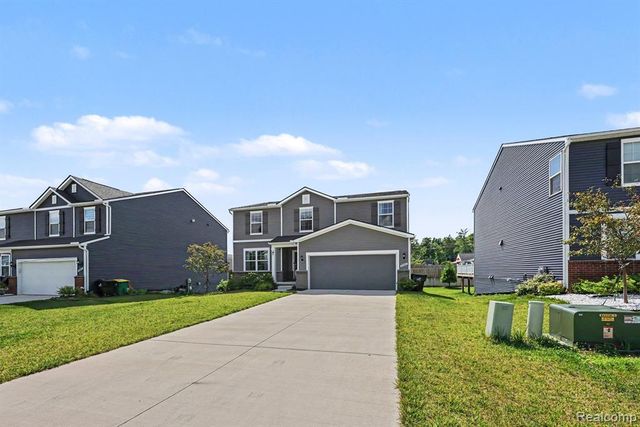 24461 Jade Drive, Farmington Hills, MI 48336