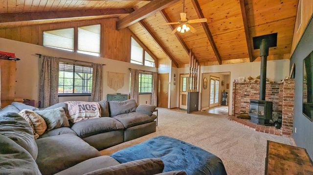 8209 Mountain Meadow Dr, Mountain Ranch, CA 95246