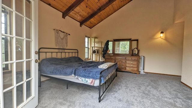 8209 Mountain Meadow Dr, Mountain Ranch, CA 95246