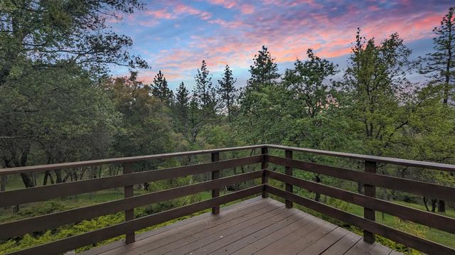 8209 Mountain Meadow Dr, Mountain Ranch, CA 95246