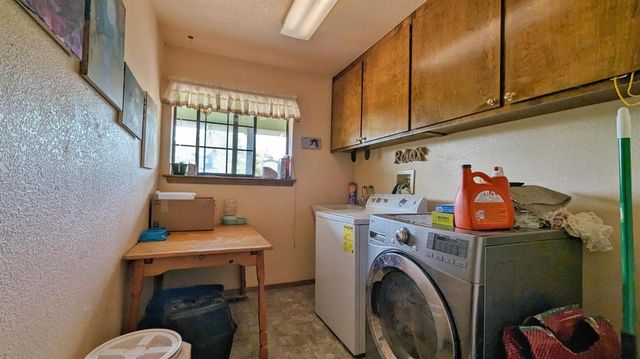 8209 Mountain Meadow Dr, Mountain Ranch, CA 95246