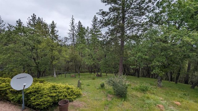 8209 Mountain Meadow Dr, Mountain Ranch, CA 95246