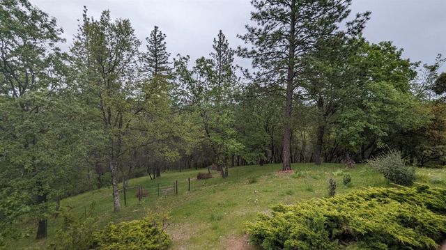 8209 Mountain Meadow Dr, Mountain Ranch, CA 95246