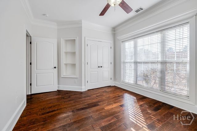 389 Chastain Cir, Richmond Hill, GA 31324