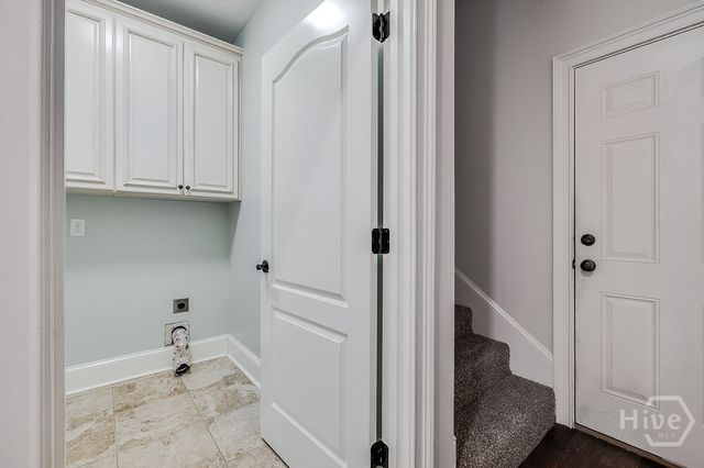 389 Chastain Cir, Richmond Hill, GA 31324