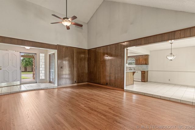 4801 S Birch Avenue, Broken Arrow, OK 74011