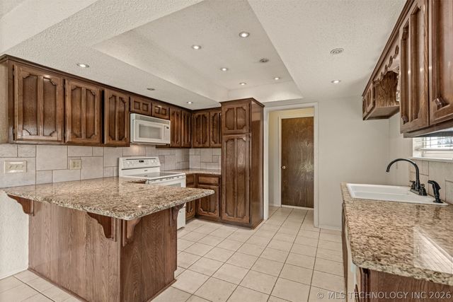4801 S Birch Avenue, Broken Arrow, OK 74011