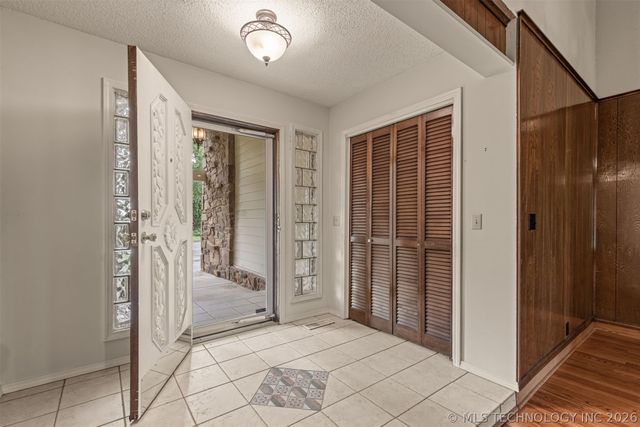 4801 S Birch Avenue, Broken Arrow, OK 74011