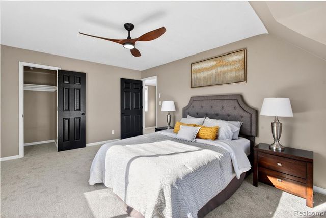 16727 Mansfield Street, Detroit, MI 48235