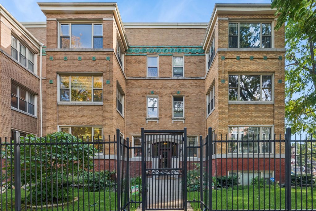 4447 N Magnolia Avenue 3, Chicago, IL 60640 — exterior