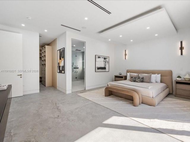 270 N Shore Drive, Miami Beach, FL 33141