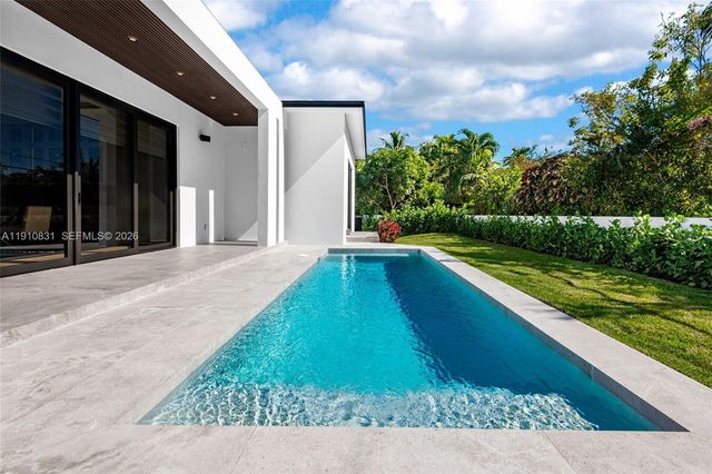 270 N Shore Drive, Miami Beach, FL 33141