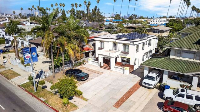 1762 Crenshaw, Los Angeles, CA 90019