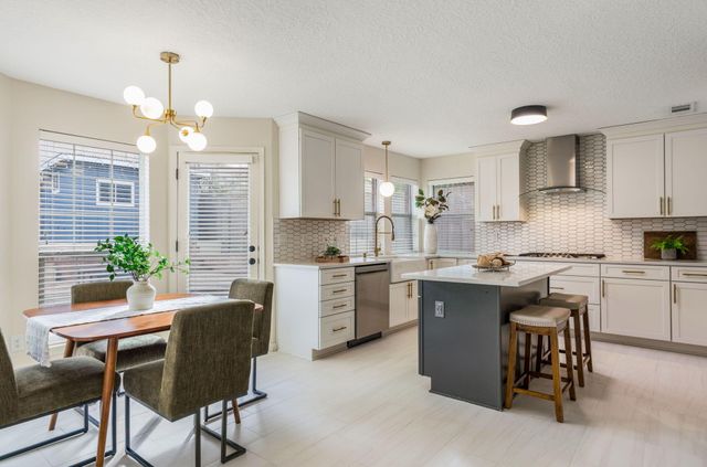 4532 Agate Hills Road NW, Albuquerque, NM 87114