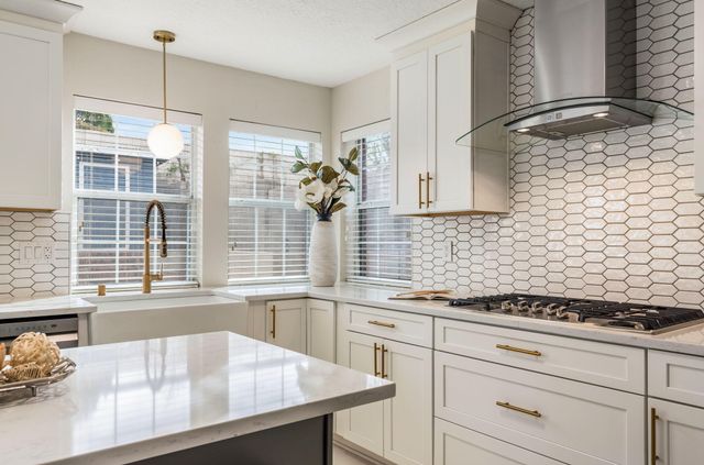 4532 Agate Hills Road NW, Albuquerque, NM 87114