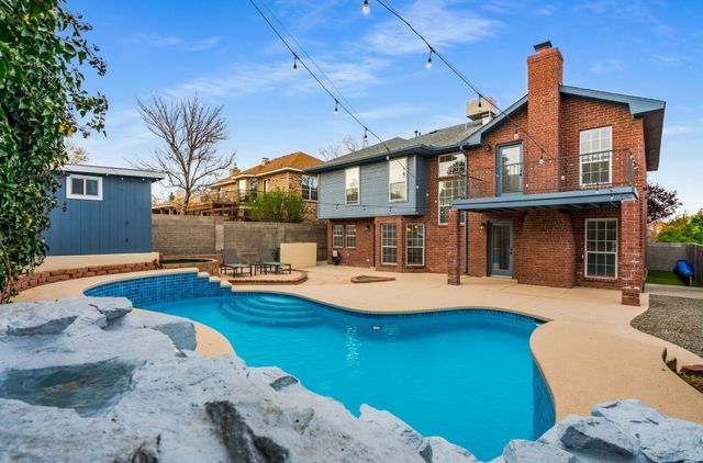 4532 Agate Hills Road NW, Albuquerque, NM 87114