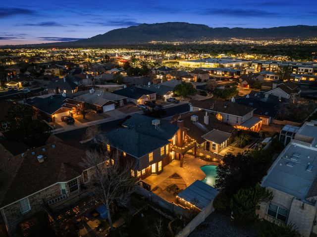 4532 Agate Hills Road NW, Albuquerque, NM 87114